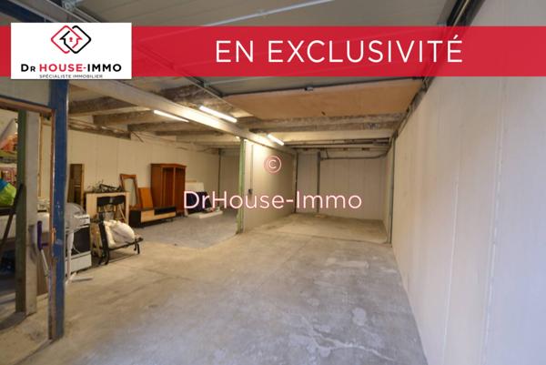 Parking / Box à vendre de 81 m²