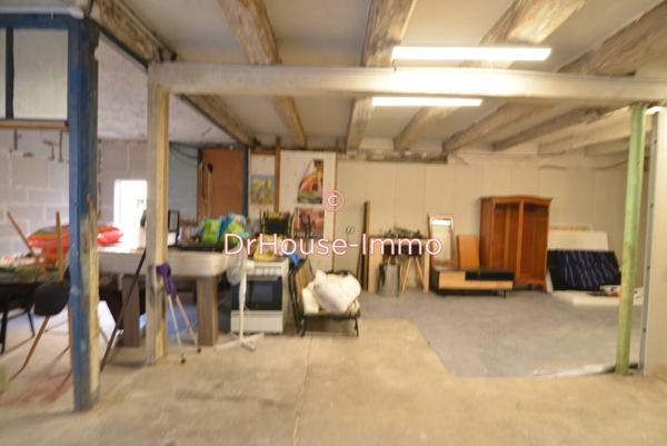 Parking / Box à vendre de 81 m²