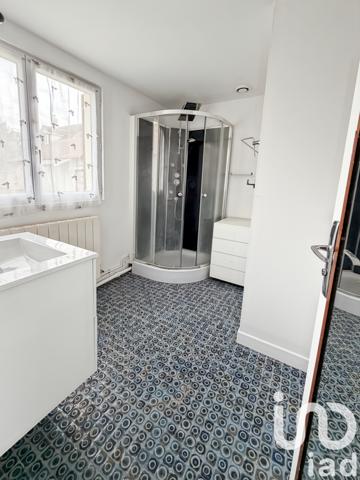 Immeuble à vendre 174 m² Chevrières