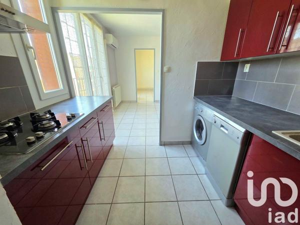 Appartement 4 pièces de 56 m² à Bagnols-sur-Cèze (30200)