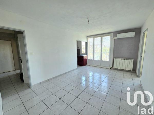 Appartement 4 pièces de 56 m² à Bagnols-sur-Cèze (30200)