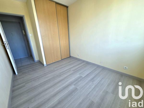 Appartement 4 pièces de 56 m² à Bagnols-sur-Cèze (30200)