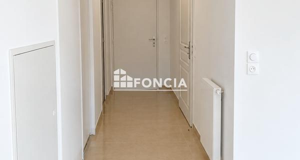 Location Appartement 2 pièces 45.1 m² - Coudoux 13111