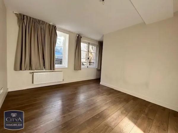 Appartement à louer 2 pièces 48.54m² Sedan (08200)