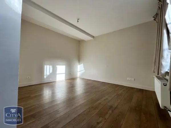 Appartement à louer 2 pièces 48.54m² Sedan (08200)