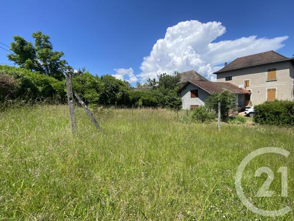 Terrain à vendre  320 m2 LES AVENIERES VEYRINS THUELLIN - 38
