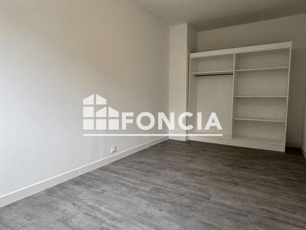 À vendre Maison 5 pièces 94.05 m² - Laval 53000