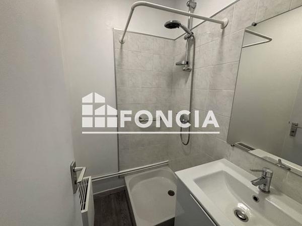 À vendre Maison 5 pièces 94.05 m² - Laval 53000