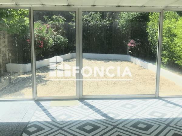 À vendre Maison 5 pièces 94.05 m² - Laval 53000