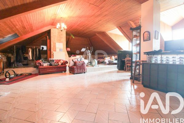 Maison à vendre 6 pièces 275 m² Saint-Affrique