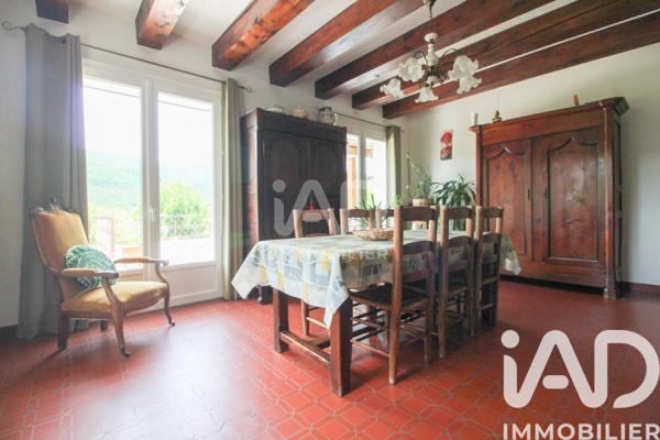 Maison à vendre 6 pièces 275 m² Saint-Affrique