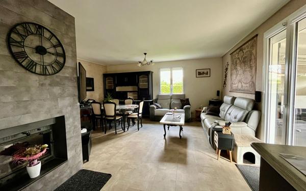 Maison à vendre    5 pièces •  Couzeix