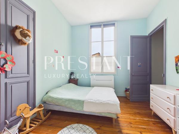 BORDEAUX PEY-BERLAND / SAINT-PAUL – Usage Mixte et Potentiel de Division – 3 chambres – 202m2, BORDEAUX