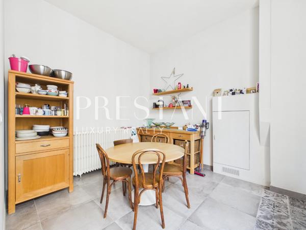 BORDEAUX PEY-BERLAND / SAINT-PAUL – Usage Mixte et Potentiel de Division – 3 chambres – 202m2, BORDEAUX