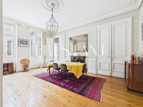 BORDEAUX PEY-BERLAND / SAINT-PAUL – Usage Mixte et Potentiel de Division – 3 chambres – 202m2, BORDEAUX