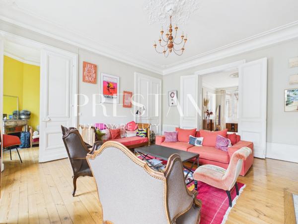 BORDEAUX PEY-BERLAND / SAINT-PAUL – Usage Mixte et Potentiel de Division – 3 chambres – 202m2, BORDEAUX