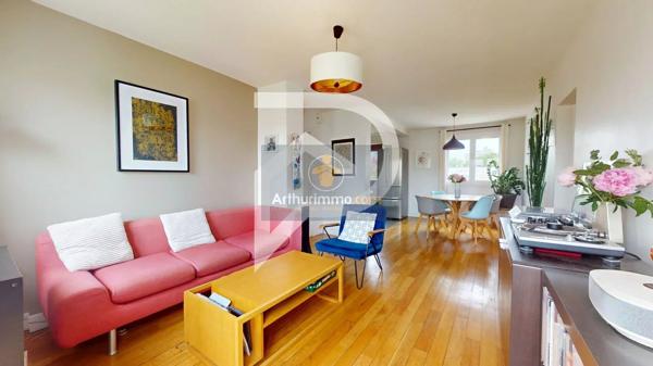 Vente                                                      Appartement
                        
                     4 pièces                      74 m2                     à Marly-le-Roi