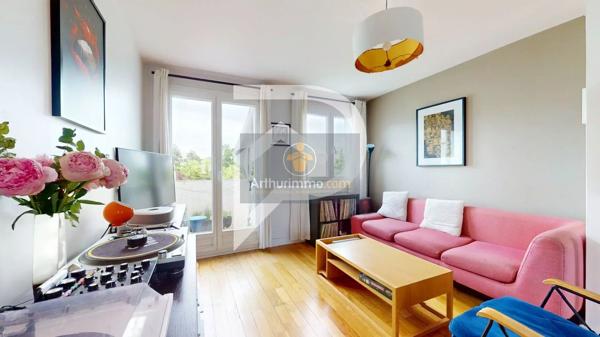 Vente                                                      Appartement
                        
                     4 pièces                      74 m2                     à Marly-le-Roi