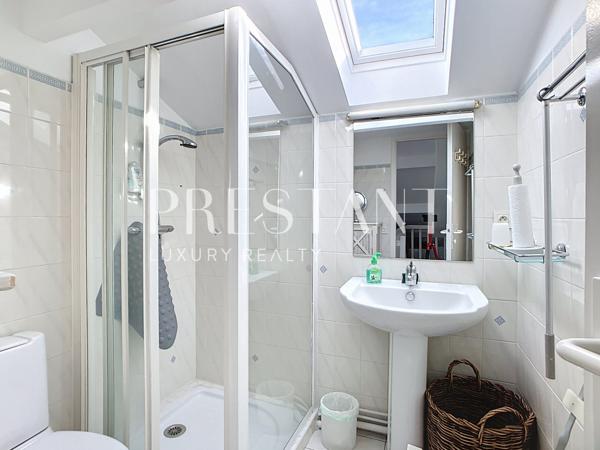 Appartement duplex à Bayonne – parking, BAYONNE