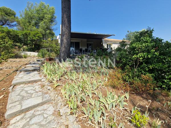 A vendre Maison 140m2 sur terrain de 1019m2  Aubagne