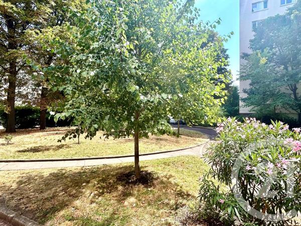 Appartement F2 à vendre  2 pièces - 45,24 m 2   PARIS  - 75014