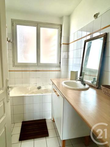 Appartement F2 à vendre  2 pièces - 45,24 m 2   PARIS  - 75014
