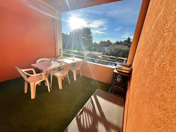 Montpellier La Lironde T3 Dernier étage avec terrasse et garage