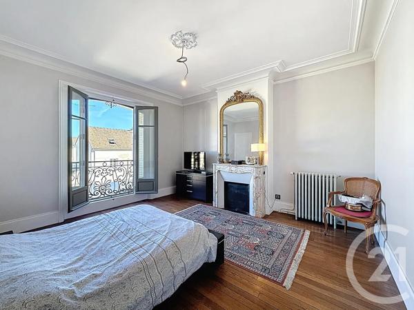 Maison à vendre  10 pièces - 274 m 2   FONTAINEBLEAU  - 77