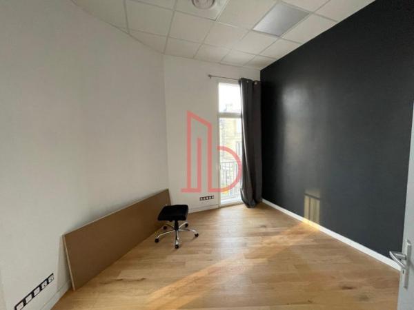 Local Commercial de 210 m² à louer à Bordeaux Talence