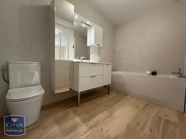 Maison à vendre 4 pièces 123.65m² Vélines (24230)