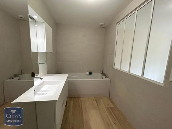 Maison à vendre 4 pièces 123.65m² Vélines (24230)