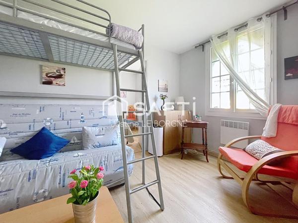 Charmante propriété avec maison et gîte, proche du port.