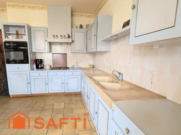 EXCEPTIONNELLE MAISON FAMILIALE A ETEL - 236 M²