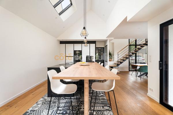 Vente
                Maison195,86 m² - 7 Pièces -
                    SAINT MALO (35400)