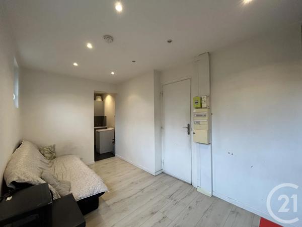 Appartement F1 à vendre  1 pièce - 16 m 2   MASSY  - 91