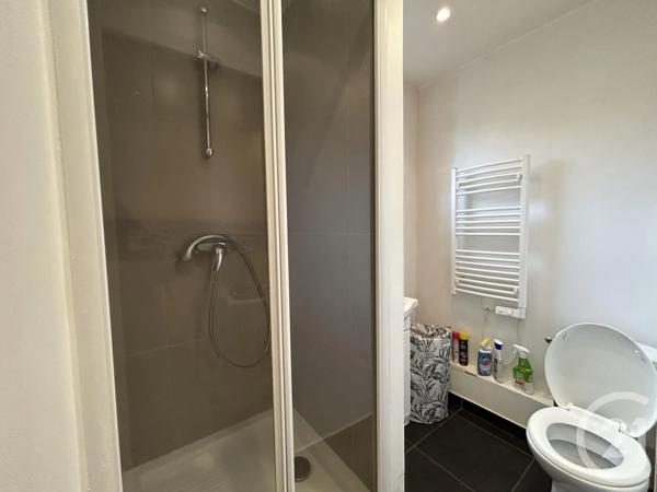 Appartement F1 à vendre  1 pièce - 16 m 2   MASSY  - 91