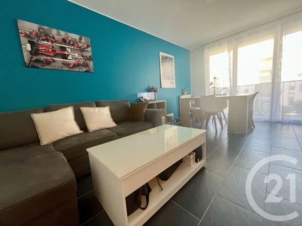 Appartement F2 à vendre  2 pièces - 43 m 2   LES ULIS  - 91