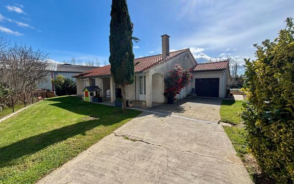 Maison à vendre    4 pièces •  Castres