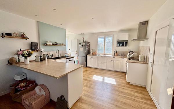 Maison à vendre    4 pièces •  Castres