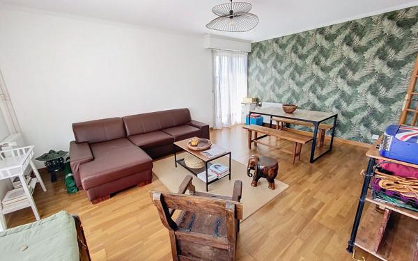 Appartement à vendre    5 pièces • 98 m2 Joué-lès-Tours