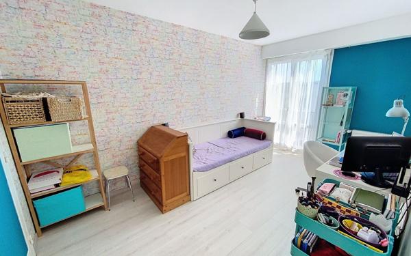 Appartement à vendre    5 pièces • 98 m2 Joué-lès-Tours