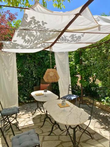 Maison à vendre 5 pièces VILLENEUVE LES AVIGNON (30)