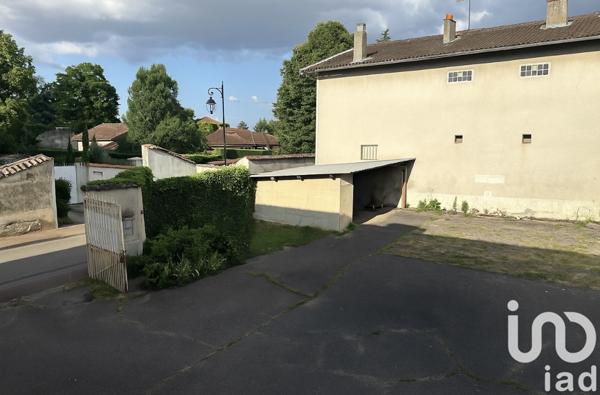 Maison à vendre 10 pièces 560 m² Saint-Laurent-de-Mure