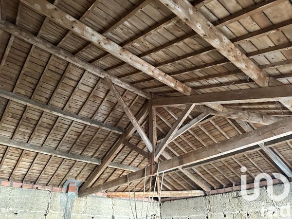 Maison à vendre 10 pièces 560 m² Saint-Laurent-de-Mure