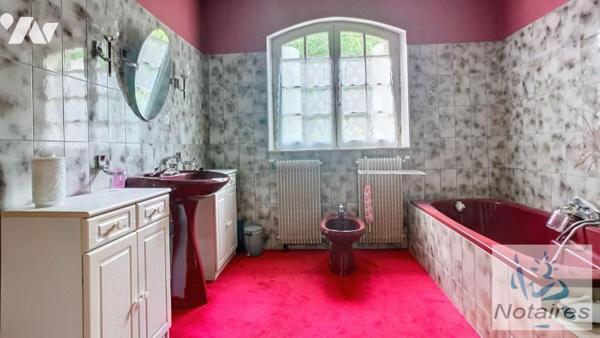 Maison à Vendre à Cénac (33360) en Gironde (33).

Située au calme belle maison style ile de F...