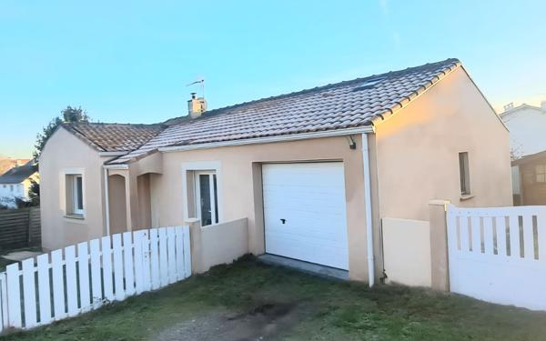 Maison à vendre    3 pièces •  Couëron