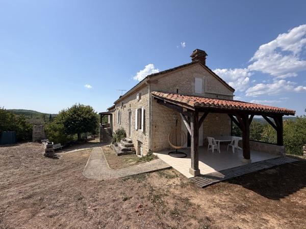Maison à louer 650 € CC Mauroux 3 p 100 m² DPE C