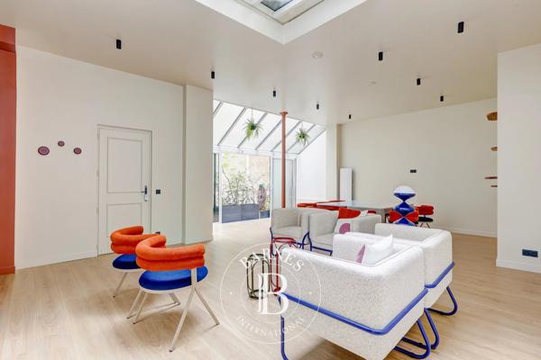 Paris 8ème, Appartement  77 m² à vendre