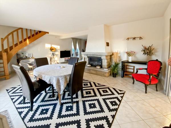 Maison proche  Granville 8 pièce(s) 149m2 au calme