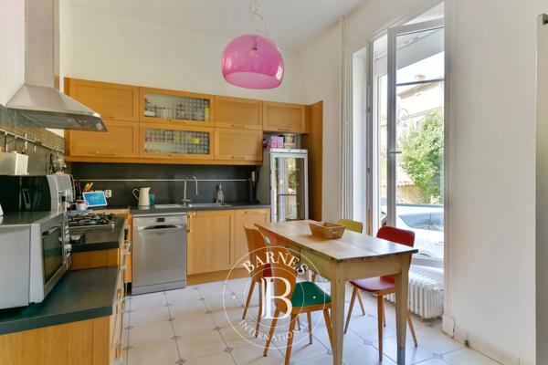 Chessy, Propriété 7 Chambres -  348 m² à vendre